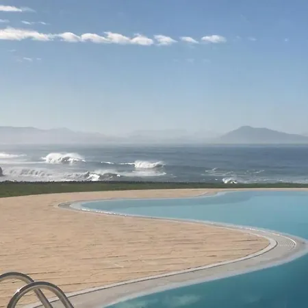 Sur 2 Plages , Piscine Et 3 Personnes * Биарриц